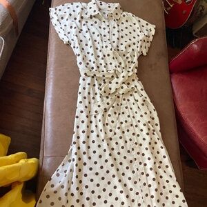 Darling Ellison polka dot dress perfect for fall  size small